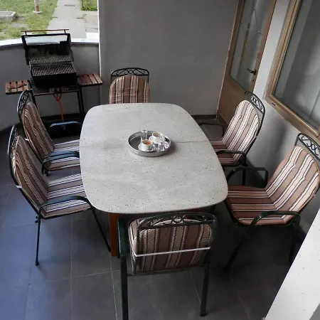 Apartment Sirena *